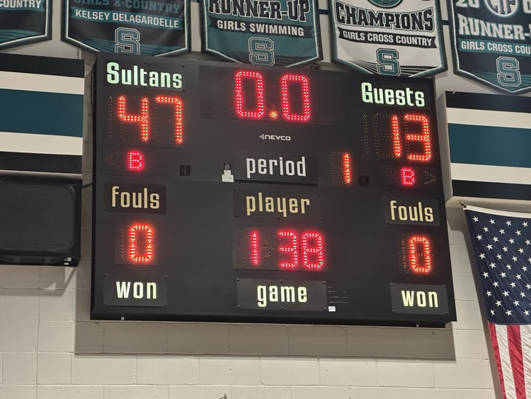 HesperiaUnified's tweet photo. #HUSDSportsCenter We present to you the 24-25 CIF Division 3 Boys Wrestling Champions, the Sultana Sultans! Super proud of you Sultan Nation! https://t.co/KQPo2DmwpY
