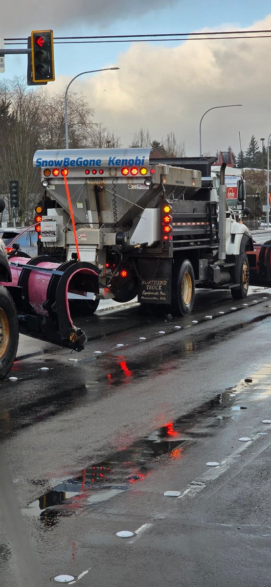 Devilman2085's tweet photo. @CityofBothell spotted these three out getting the work done! Definitely put a smile on my face to notice specific plow trucks. https://t.co/7u7kAteiAm
