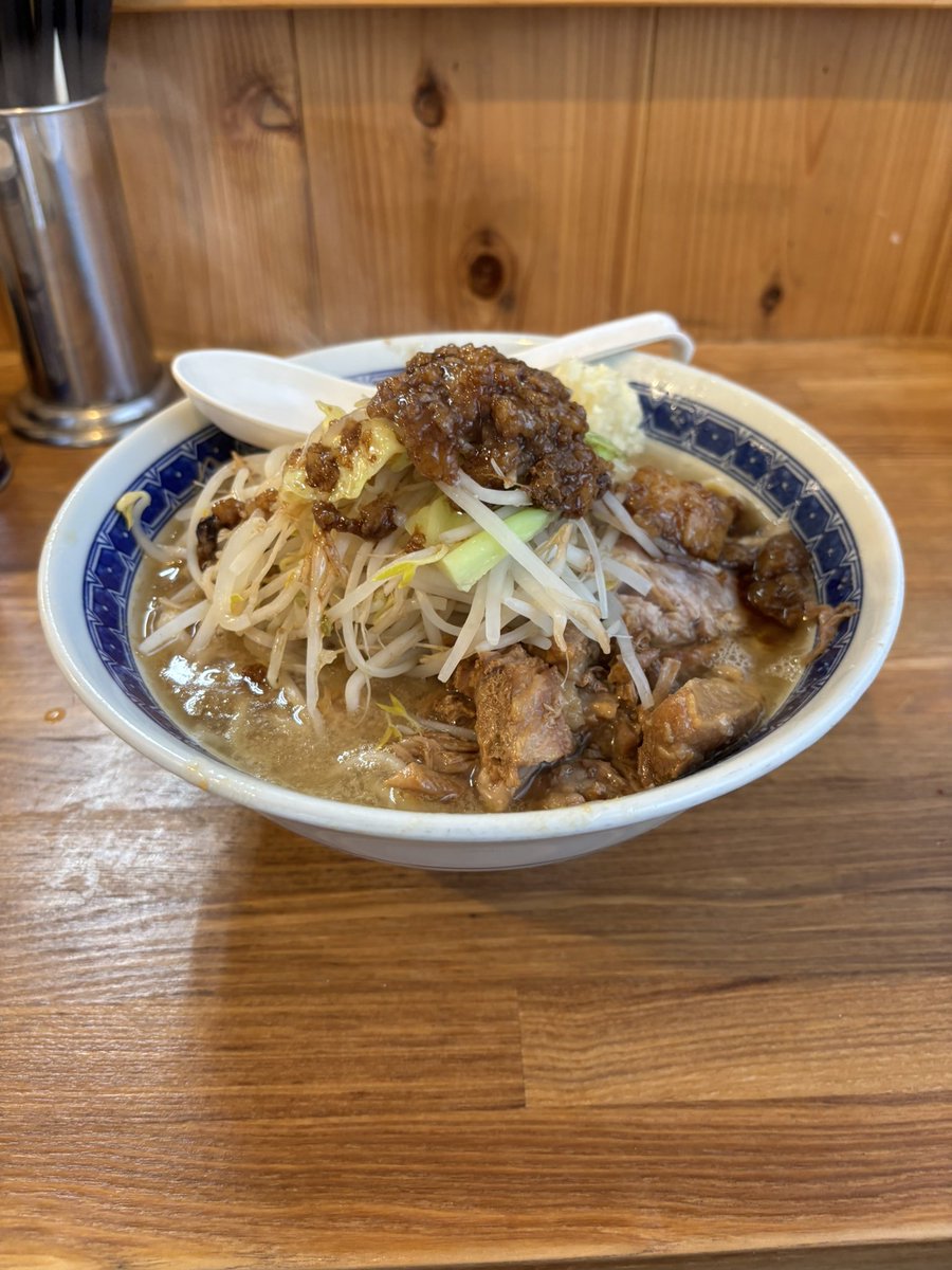 07_25n's tweet photo. らーめん https://t.co/krKdIo0dKH