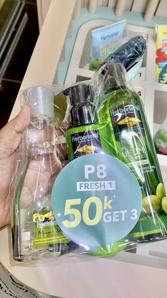 kesayangan mama tweet media