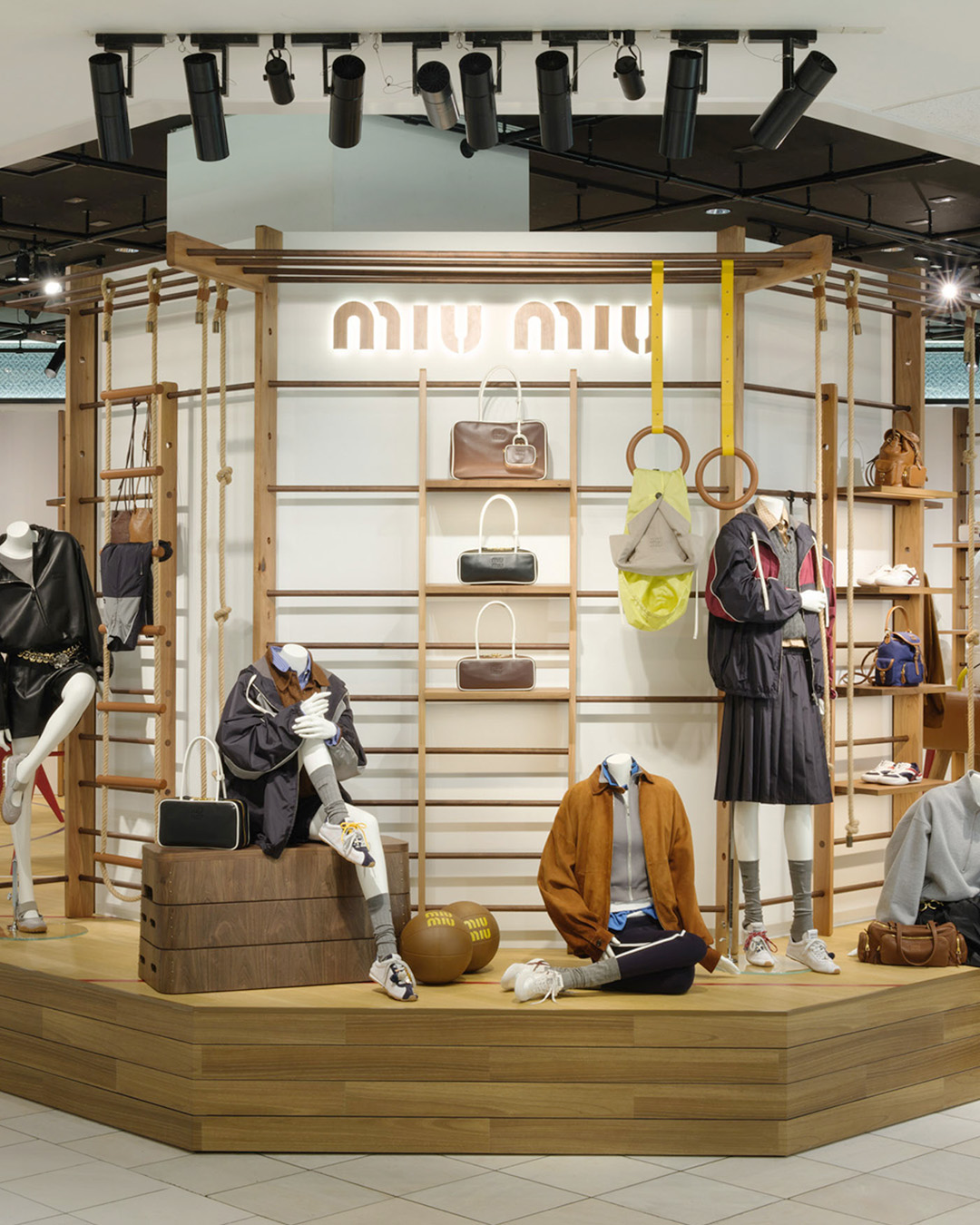 伊勢丹新宿店 (公式) on X: 伊勢丹新宿店 (公式) on X: