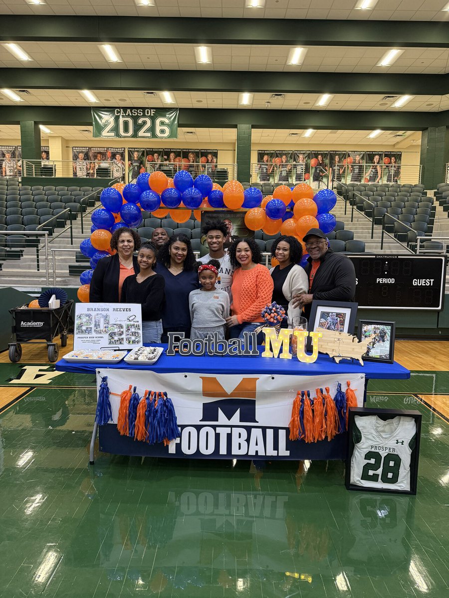 It’s official! Signed! Midland University bound!   Let’s go🔥🔥⁦<a href="/CoachCadenMurph/">Caden Murphy</a>⁩ ⁦<a href="/CoachBaxley/">Coach Bax</a>⁩ ⁦<a href="/CoachChesterMU/">Caleb Chester</a>⁩ ⁦<a href="/CoachJamrog/">MU Coach Jeff Jamrog</a>⁩