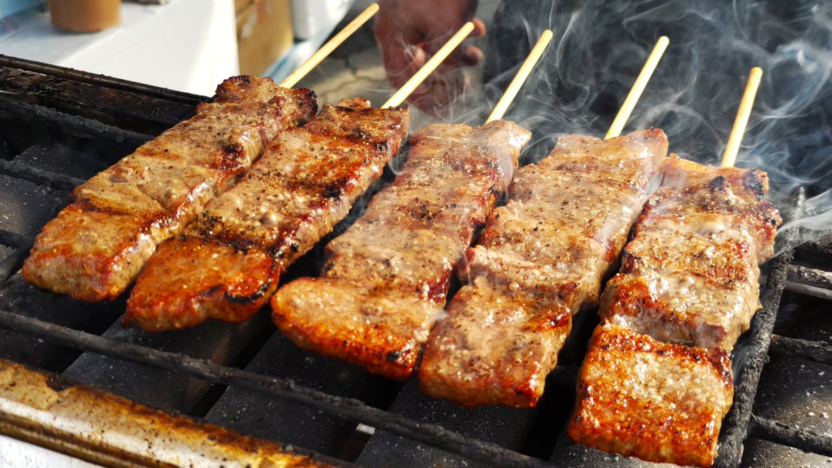 なかやす tweet media