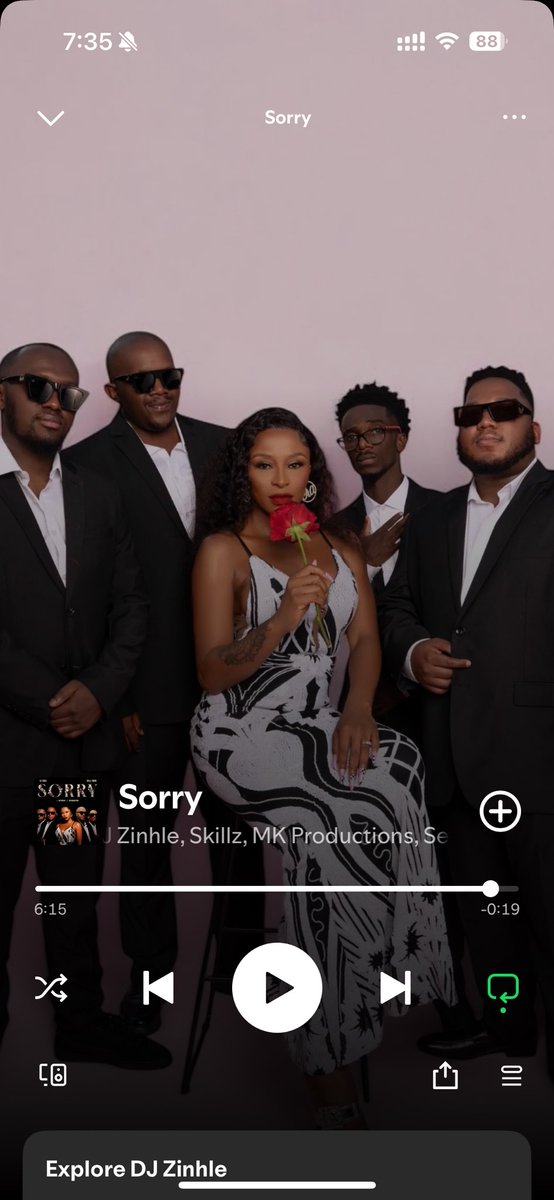 DJZinhle's tweet photo. You don’t have to guess the soundtrack for my workout today. 

https://t.co/XwN2hciU82 https://t.co/AjKxElc2Rf