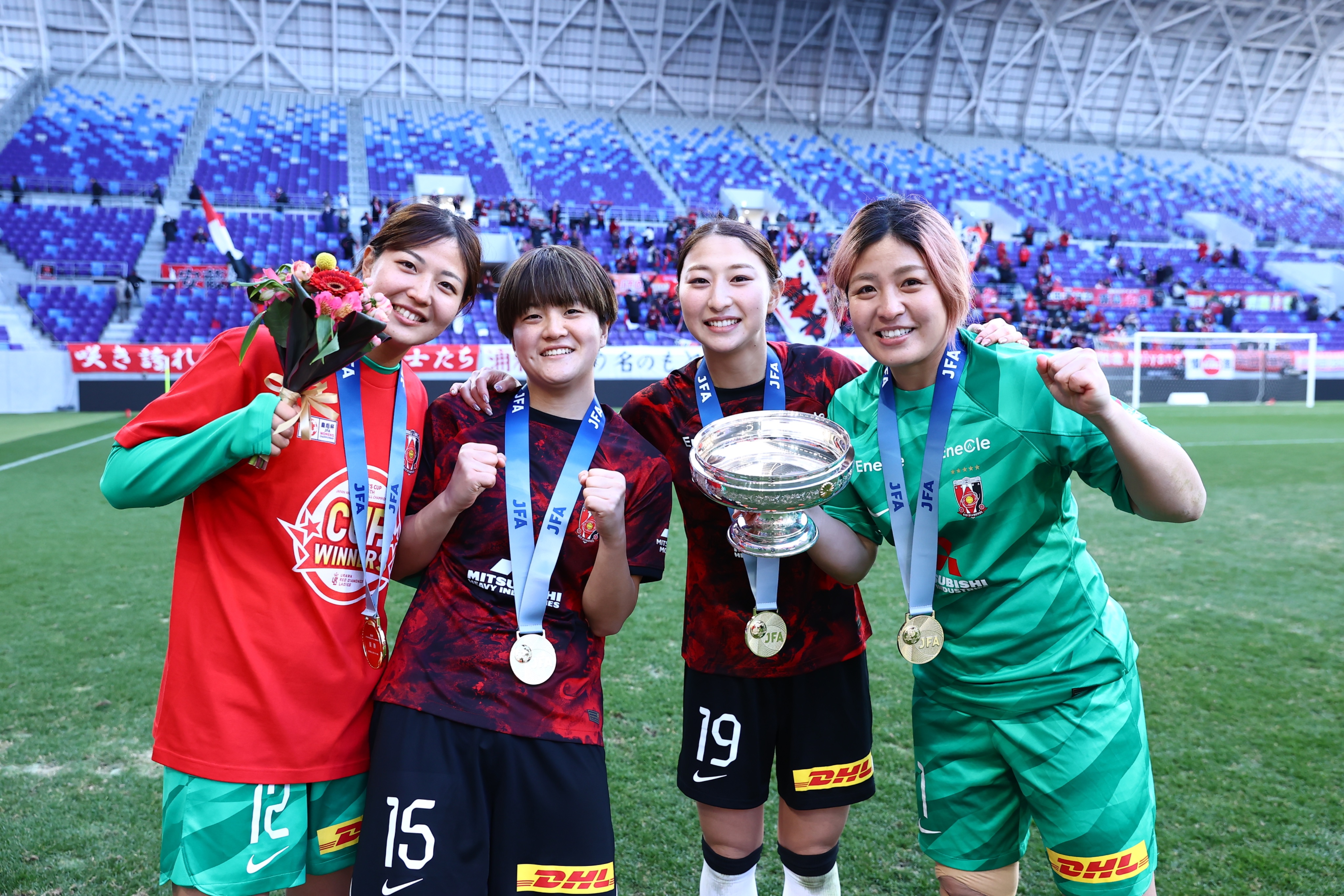 浦和レッズレディース　AWCLチャンピオンズリーグ優勝記念ユニフォーム　新品限定 浦和レッズレディースAWCLチャンピオンズリーグ優勝記念