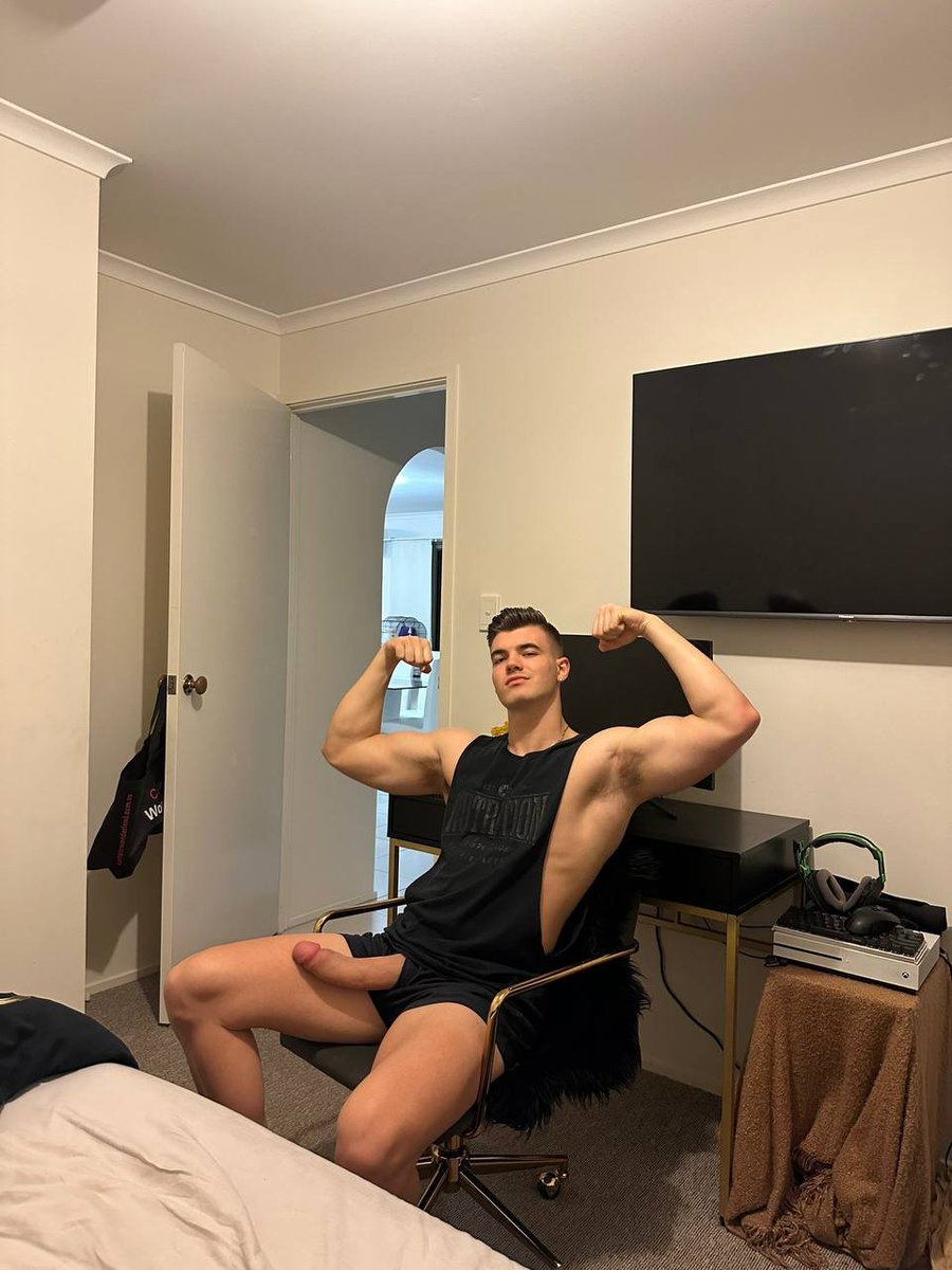 Check the comments for my 🌶 page