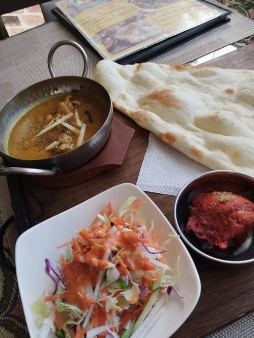 パキパキ(レンズ豆と、なんかポークっぽい…??) 