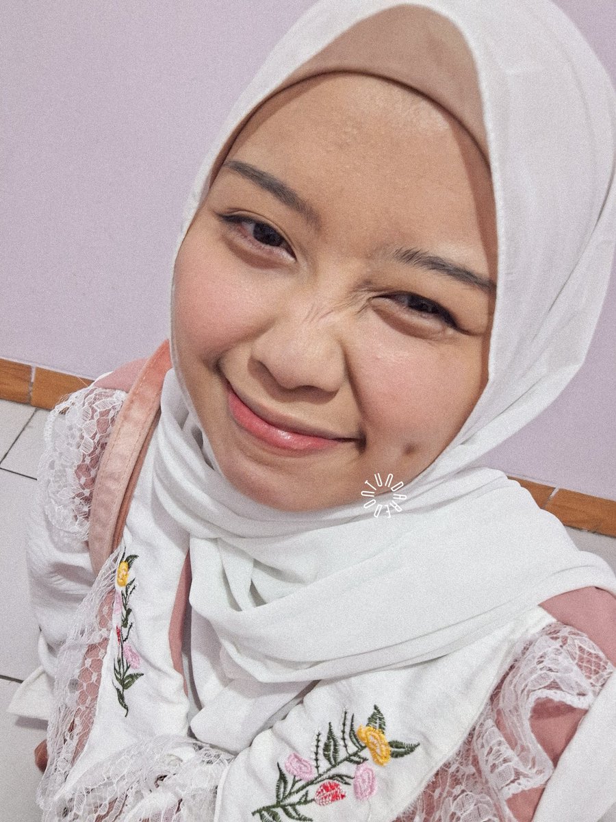 Dah lama nggak makeup an 🍭🎀