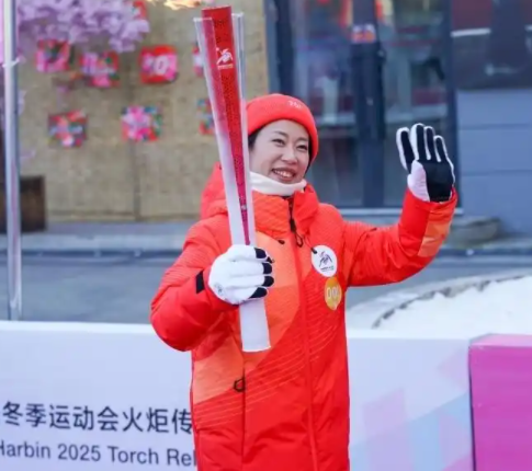 isonghao's tweet photo. 2025年第九届亚洲冬季运动会开幕式将于7日晚在哈尔滨举行。继2022年北京冬奥会后，中国再次举办重大国际综合性冰雪盛会，这为展示中国形象、讲好中国故事推开了又一扇窗。#亚冬会 https://t.co/mkuCrcBAj3
