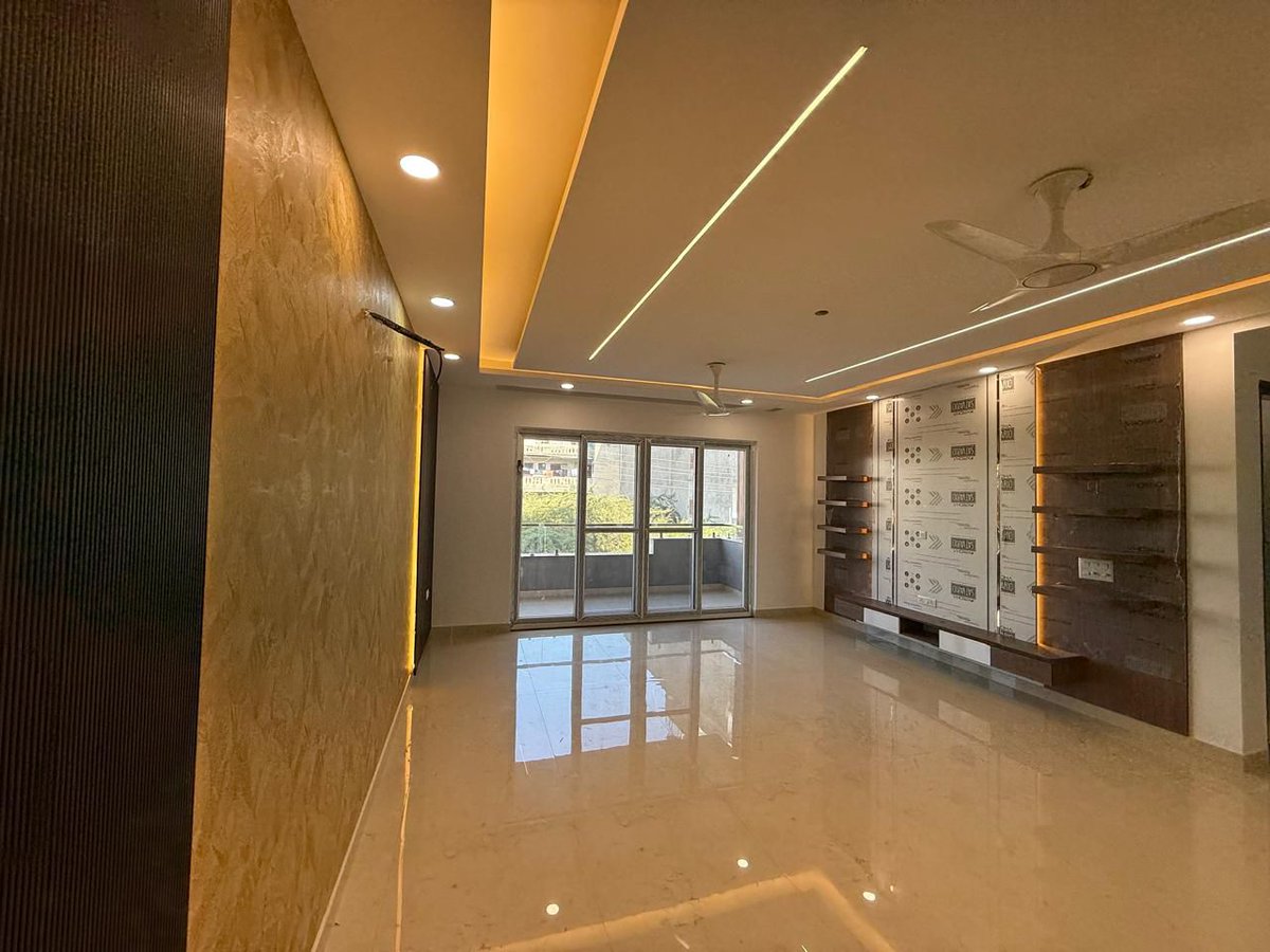 happyestates's tweet photo. "Dream home alert! ✨ 4BHK, 4 Washrooms, Stilt Parking, Lift—everything you need in Greenfields, Faridabad! 🏡🌿 Just steps from the park, market &amp; main road.

🔥 Don’t miss out! 📞 DM for details. #FaridabadHomes #DreamHome #ForSale" https://t.co/RRlae8YxM2