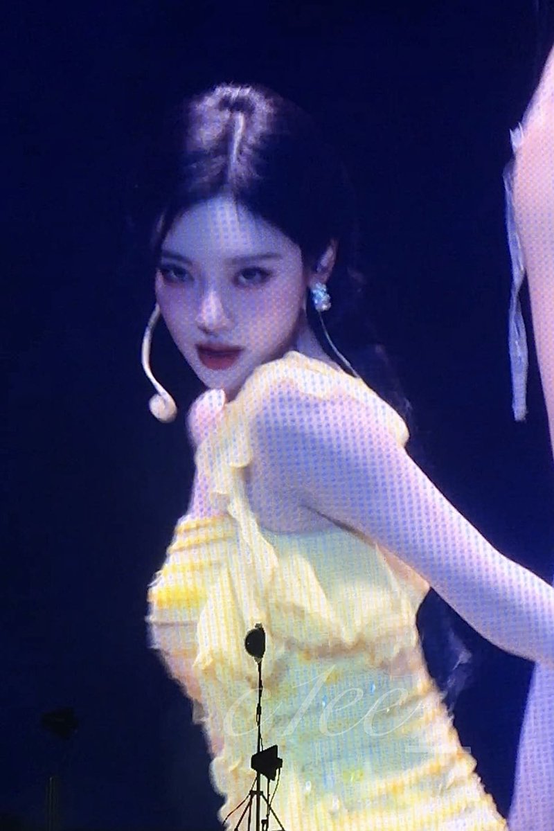 C1ee_Ning1023's tweet image. 🐱

#닝닝 #에스파 #宁宁 #宁艺卓 #AESPA #NINGNING #ニンニン