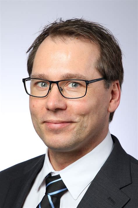 Today 2-3pm (Room Cassin) at #CART25 <a href="/TheEBMT/">The EBMT</a> <a href="/EHA_Hematology/">European Hematology Association</a> 

Exciting Meet the Expert session where Stan Riddell and Fabian Mueller will discuss the past, present and future of CAR-T for hematology, solid tumors and autoimmune diseases.