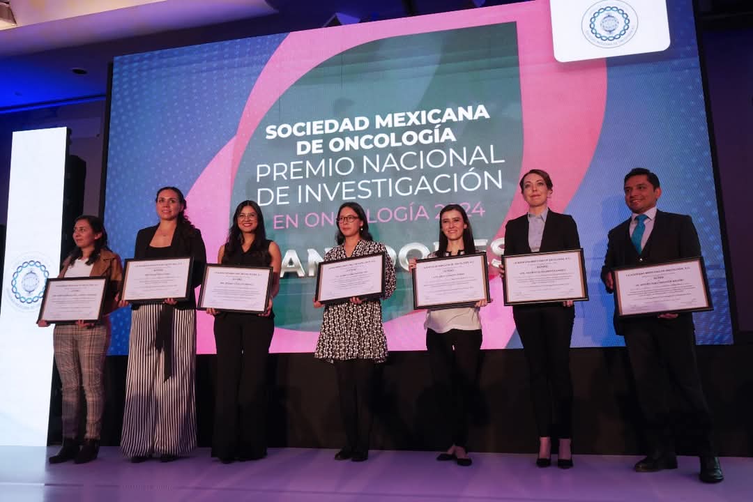 Guillermo (@drfloresayala) on Twitter photo En hora buena Dr <a href="/Dr_PabelMiranda/">Pabel Miranda</a>
#TodosVsElCáncer
Premio Nacional Investigación en Oncología . En hora buena Dr <a href="/Dr_PabelMiranda/">Pabel Miranda</a>
#TodosVsElCáncer
Premio Nacional Investigación en Oncología .
