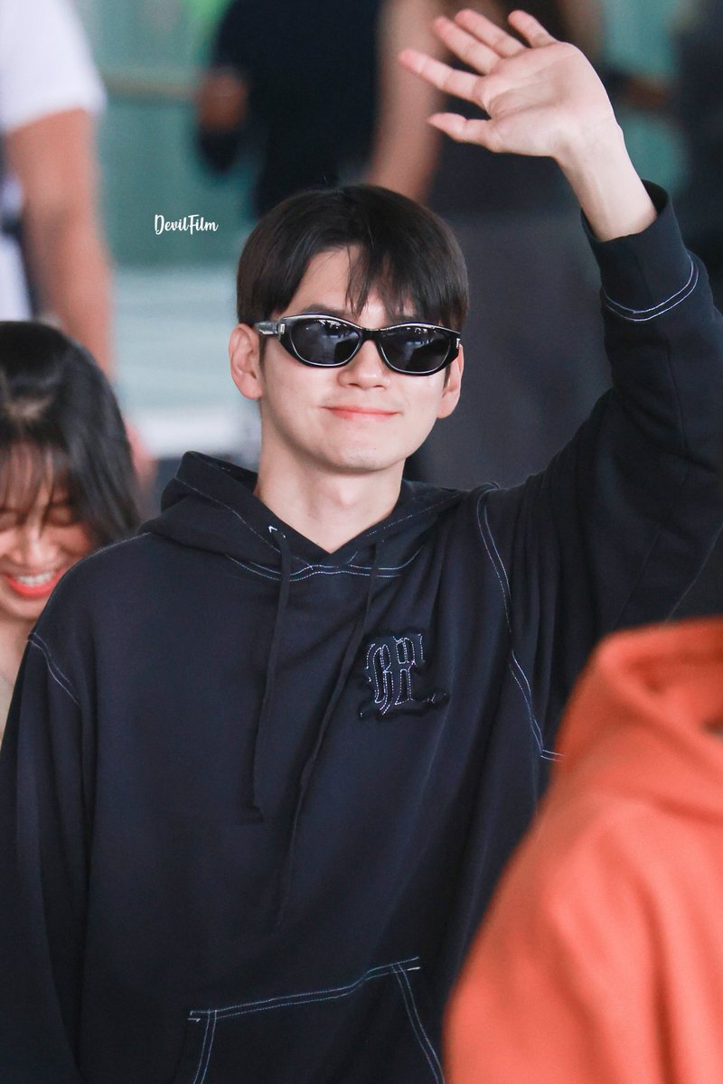 더ㅂㅌㄹ ˖ ₊ ⊹ tweet media