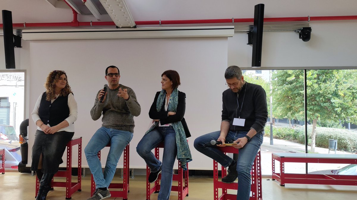 <a href="/MartiRoser/">Roser Marti</a> <a href="/sepra/">shiv</a> <a href="/XES_cat/">Xarxa d'Economia Solidària de Catalunya</a> <a href="/CooperativesCAT/">CoopCat</a> <a href="/LaConfederacio/">La Confederació Tercer Sector Social</a> <a href="/mutualitats/">Federació de Mutualitats de Catalunya</a> <a href="/Taula3sector/">Taula Tercer Sector</a> <a href="/LaiaBonastra/">Laia Bonastra</a> <a href="/coopstreball/">Federació de Cooperatives de Treball de Catalunya</a> <a href="/TEBcooperativa/">TEB Grup Cooperatiu</a> ☝🏽 La importància de compatibilitzar els recursos de l'empresa amb les necessitats de les persones sòcies és vital. 

🗣️ Borja Romero, director <a href="/Qinera_ES/">Qinera</a>, subratlla la necessitat de "crear espais d'aprenentatge mutu i de presa de decisions col·lectives."

#LaFebrerada