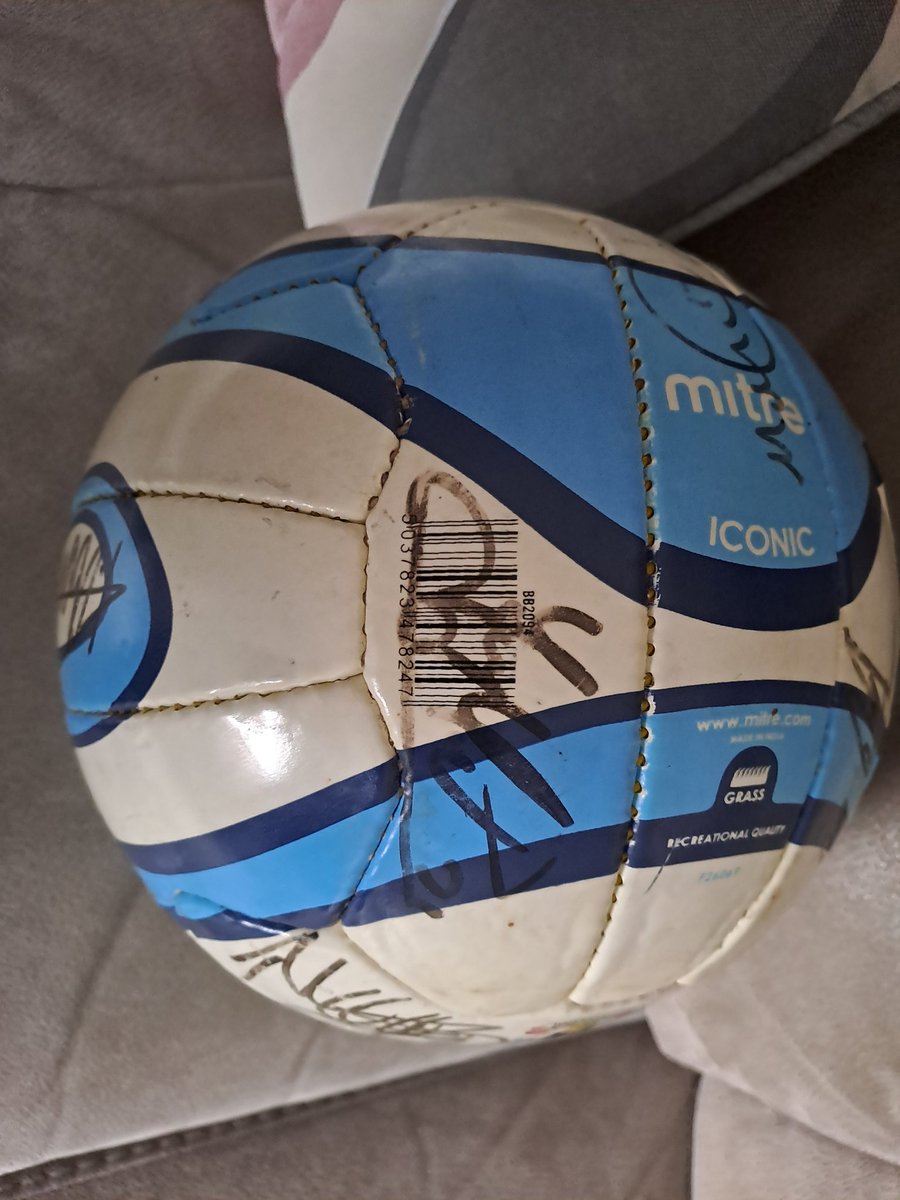 ccfcmick87's tweet image. Any body recognise any of these signatures