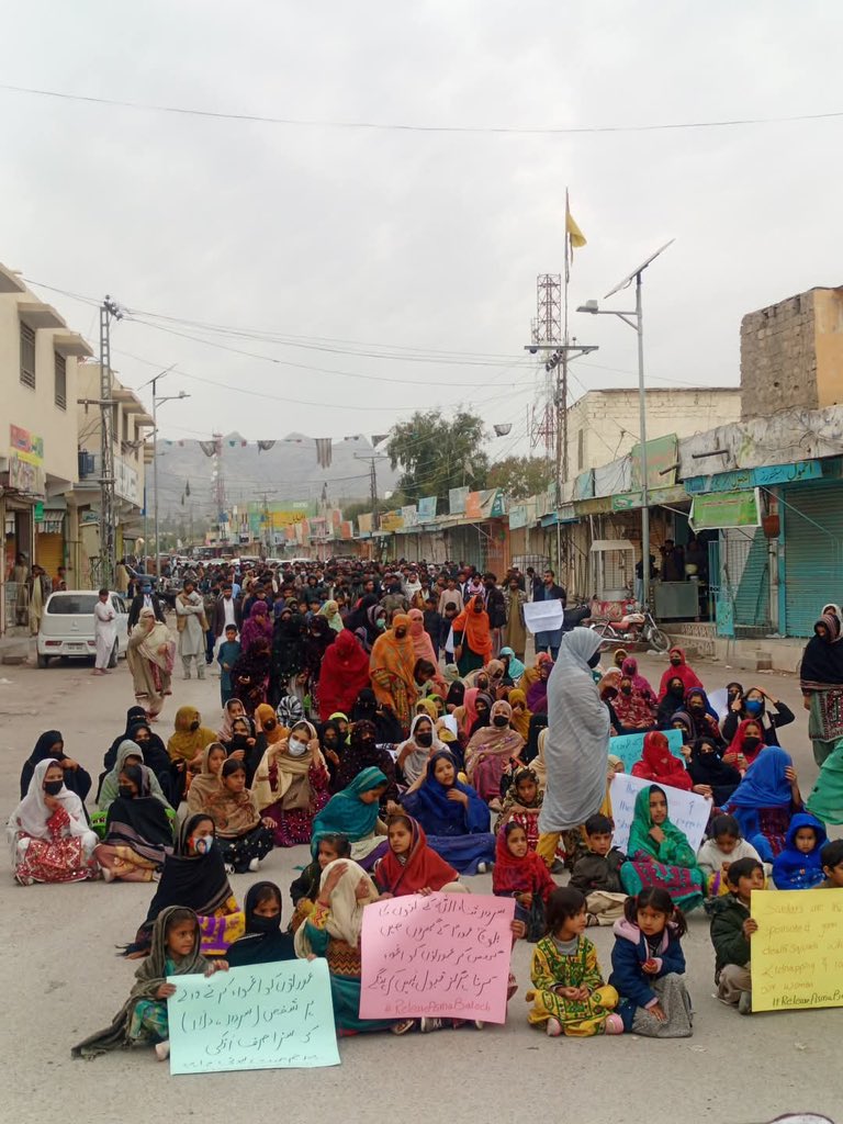 BalochWF's tweet photo. It is regretting to witness that a 27-year-old Baloch girl, Asma Jatak Baloch, was forcefully detained by the local militias openly and the law enforcement agencies are failed to produce her despite continuos protests and nomination of the culprit. We believe that such tactics further justify the state’s involvement in intensifying such unethical and anti-Baloch policies, ensuring unrest in the Baloch society. The regional situations are worsened at a priority base with policies like enforced disappearances of the Baloch, blackmailing, drug addiction and so forth. Now, it has come to light that even Baloch women are not safe in their houses.

Asma Jattak’s kidnapping and blackmailing the family is evident in unveiling all these faces. We request the Baloch nation to support Asma Baloch’s family and raise their voices against this oppression.

#SaveBalochWomen
#StopBalochGenocide