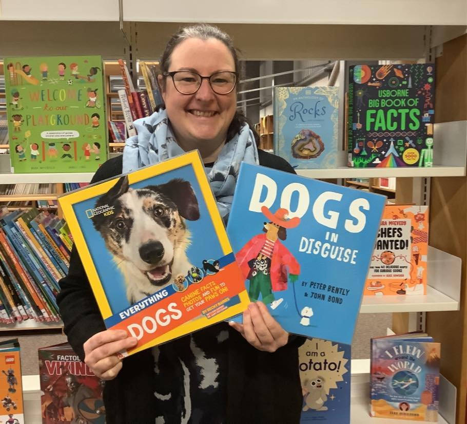 Lancashire School Library Service (@lancashiresls) on Twitter photo ♥ Friday Reads. Our manager, Katie, has picked some of her favourites today! The hilarious ‘Dogs in Disguise’ <a href="/PeterBently/">Peter Bently</a> illustrated by John Bond <a href="/HarperCollinsCh/">HarperCollins Children's Books</a> and ‘Everything Dogs’ by Becky Baines with dog expert Dr Gary Weitzman. Gorgeous photos and facts <a href="/NatGeo/">National Geographic</a>
🐕👒🥰 ♥ Friday Reads. Our manager, Katie, has picked some of her favourites today! The hilarious ‘Dogs in Disguise’ <a href="/PeterBently/">Peter Bently</a> illustrated by John Bond <a href="/HarperCollinsCh/">HarperCollins Children's Books</a> and ‘Everything Dogs’ by Becky Baines with dog expert Dr Gary Weitzman. Gorgeous photos and facts <a href="/NatGeo/">National Geographic</a>
🐕👒🥰