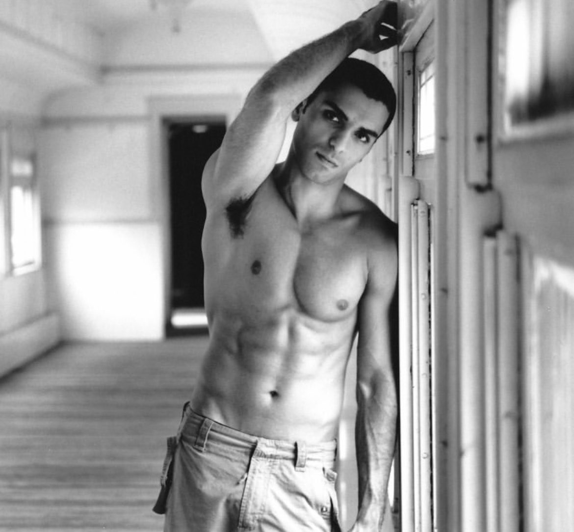 ArabMaleCeleb's tweet photo. الممثل المصري #سامي_الشيخ 🔥🥵
#ArabMaleCeleb #SammySheik https://t.co/KXxb49iy3K