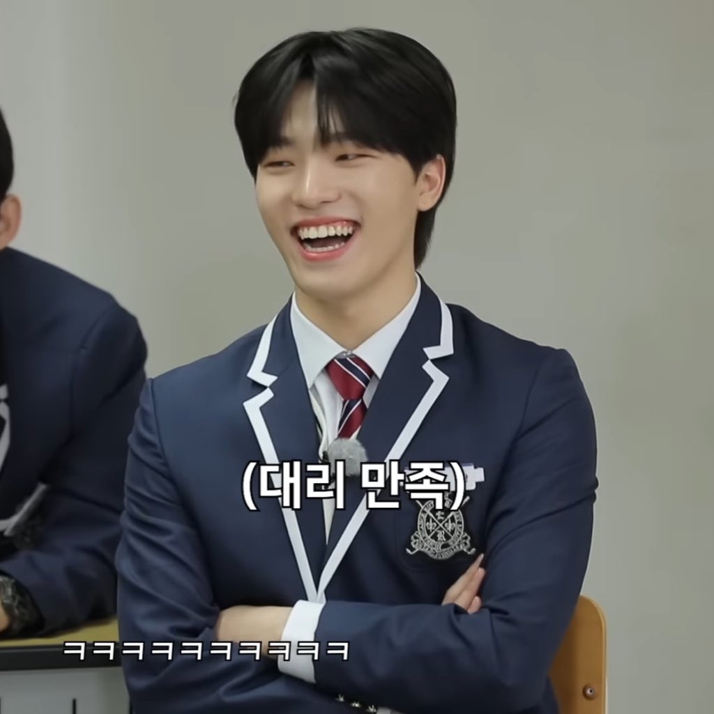 pocketnodi's tweet photo. daily smiley dino: day 1 ☀️ https://t.co/3dBHXbZ8Qz