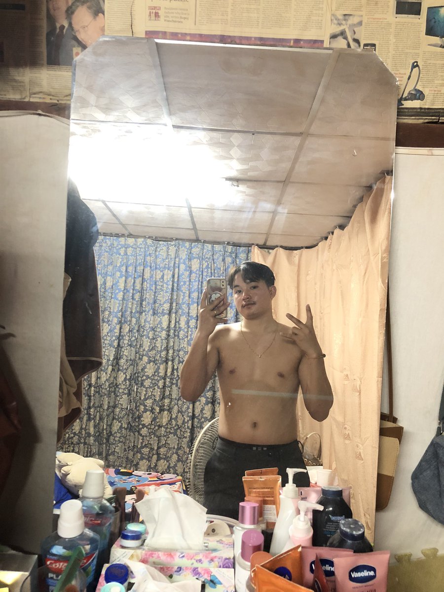 ວັນສຸກ ຈ ໃສ່ດີ🤫