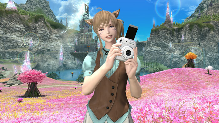 ✧✦✧
💎#FF14× #instax📷
　　　　　　　　　✦✧✦

2月25日(火)公開予定のパッチ7.18で、#instax #チェキ とのコラボエモートが実装決定📸
カメラを構えて撮影をするエモートは、パッチ公開後すべてのプレイヤーに追加されます✨

Xキャンペーンも開催しますので、続報をお待ち下さい！