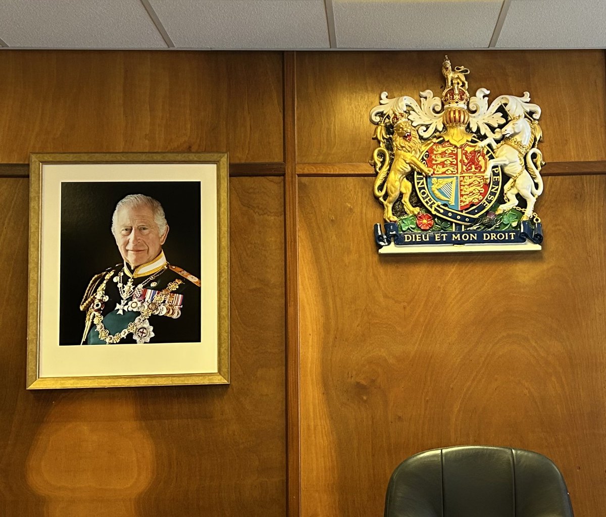 This morning the portrait of King Charles III was hung in the courthouse in Stanley, Falkland Islands #Falklands