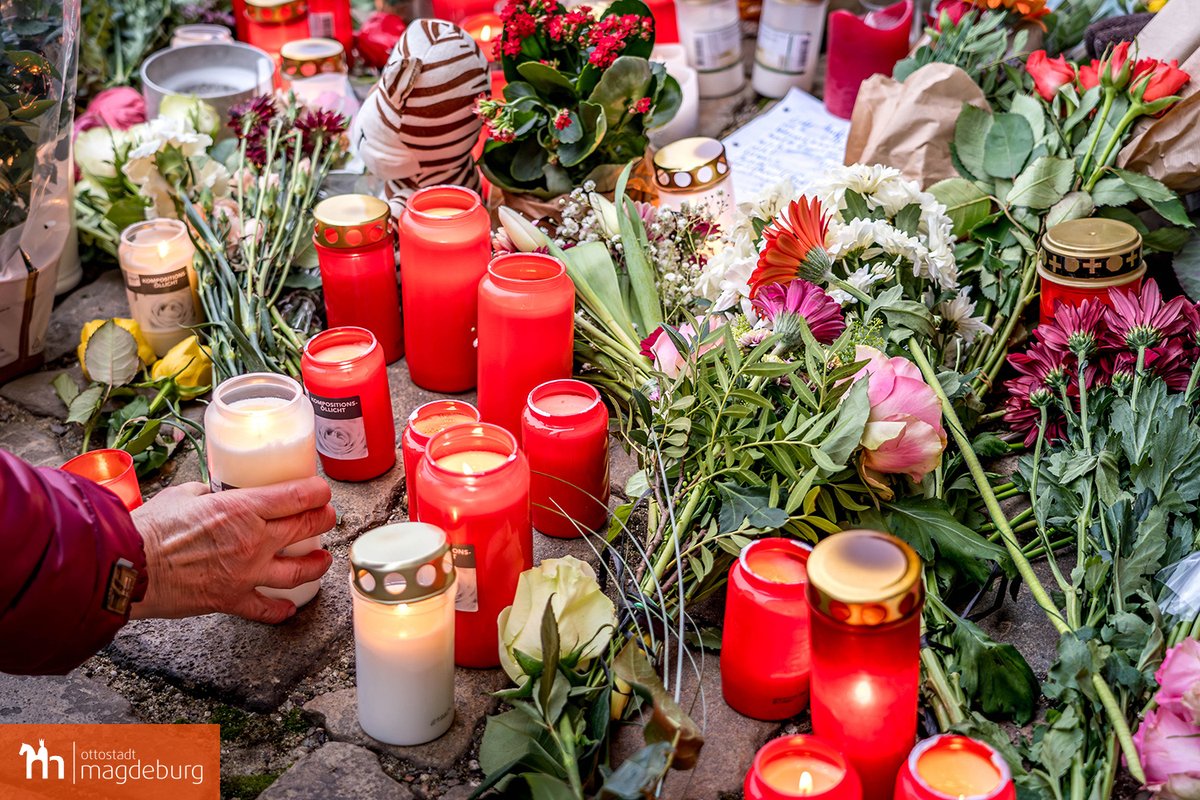 #Magdeburg plant einen dauerhaften Gedenkort für die Opfer des Anschlags auf den Weihnachtsmarkt. OB Simone Borris lädt alle Bürgerinnen + Bürger ein, ihre Ideen und Vorschläge unter magdeburg.de/gedenkort einzubringen.  #Gedenken #GemeinsamErinnern

📸 LH DM, Romy Buhr