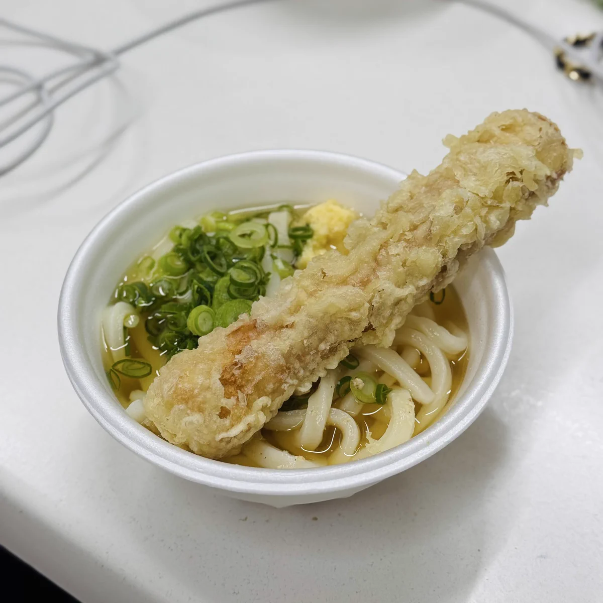 Midori LOVEBITES X:ssä: ”今日のお昼はさか枝テイクアウト！ 初めて