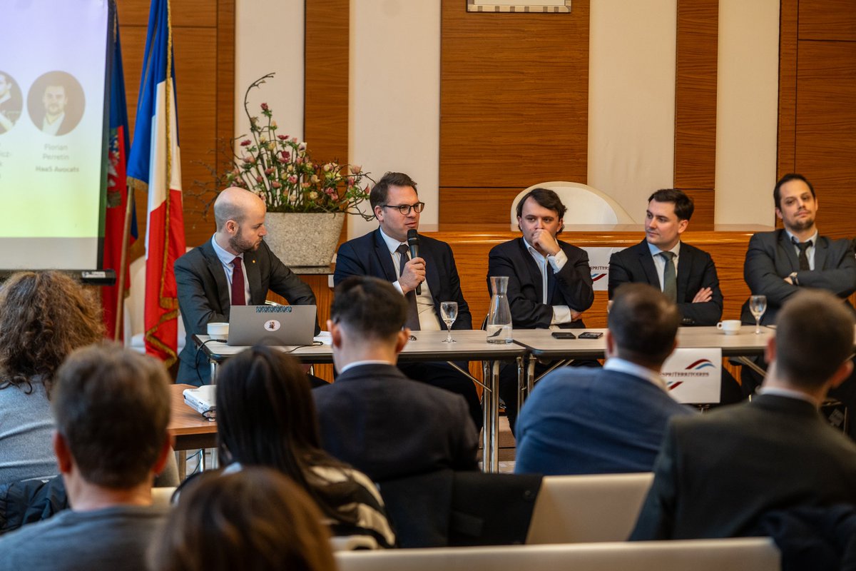 💻🔐 Cybersécurité &amp; IA : des défis majeurs pour nos territoires !
✅ Je suis intervenu ce matin lors de la rencontre organisée par @EspriTerritoires <a href="/SachaGaillard/">Sacha Gaillard</a> à la <a href="/Mairie17/">Mairie du 17e</a> pour échanger sur la protection de nos collectivités et l’usage de l’IA au service des habitants. 🚀