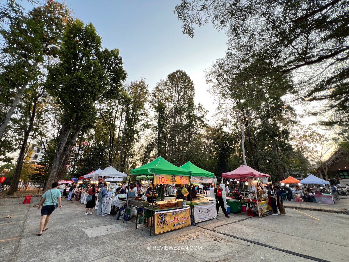 บรรยากาศสดวันแรก..งาน ช่างคึด ครั้งที่ 16 คณะสถาปัตย์ฯ มข.
เทศกาลที่รวบรวมสินค้า กิจกรรมงานออกแบบนศ. หลากลายโซน

📆 วันที่ 7-9 ก.พ. 68
เวลา 17.00-23.00 น.
📍 บริเวณหน้าคณะสถาปัตยกรรมศาสตร์ มหาวิทยาลัยขอนแก่น

✅ มีบูธงานคราฟท์ งานแฮนด์เมดสินค้าน่ารักเพียบ!
✅ โซนอาหาร ฟู้ดทรัค