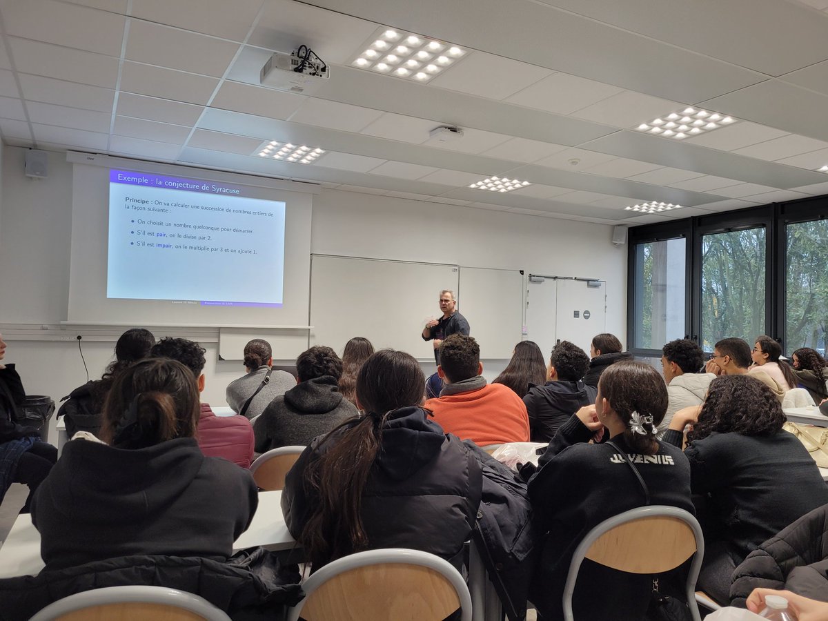 UFR SCIENCES Reims (@sciences_urca) on Twitter photo Hier (06/02), l'UFR SEN de l'<a href="/universitereims/">Université de Reims Champagne-Ardenne</a> a accueilli des élèves alexandrins pour une présentation des activités de recherche du LMR et du CResTIC. Ils ont également assisté à des séances de travaux pratiques en physique et en biochimie. Une matinée bien chargée. Hier (06/02), l'UFR SEN de l'<a href="/universitereims/">Université de Reims Champagne-Ardenne</a> a accueilli des élèves alexandrins pour une présentation des activités de recherche du LMR et du CResTIC. Ils ont également assisté à des séances de travaux pratiques en physique et en biochimie. Une matinée bien chargée.