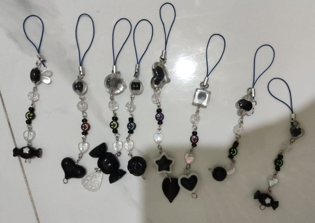 [FREEBIES 17RH IN JAKARTA]

Hai teman-teman CARATs yang nonton 17 Right Here! Aku ada freebies phone strap buatan sendiri niiihh!! 😬 yang mau boleh temui aku di day 2 yaah! waktu dan tempat akan diinfoin hari H!!!

p.s.: limited qty!!!