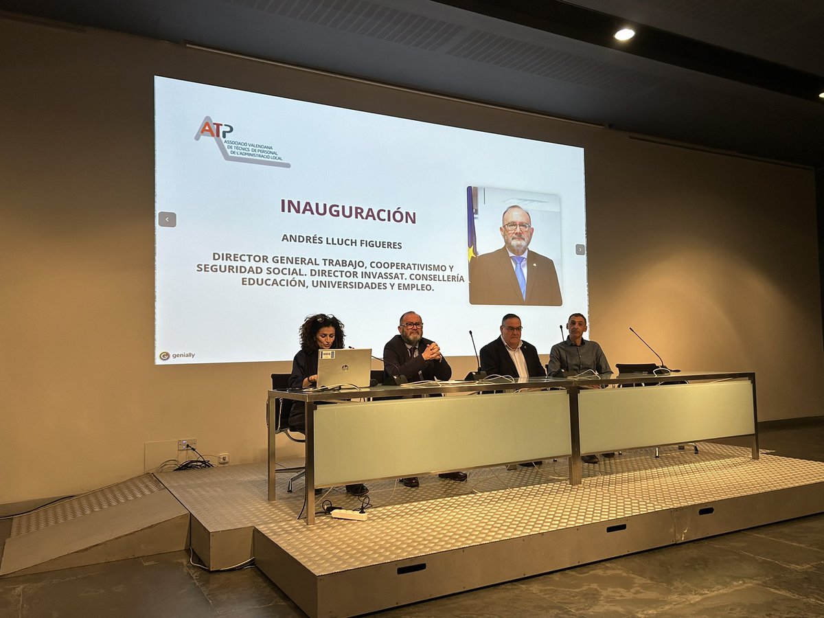 🚀 Arrancamos la jornada, en esta ocasión por un motivo muy especial.

Inaugura la jornada el Director General de Trabajo D. Andrés Lluch.