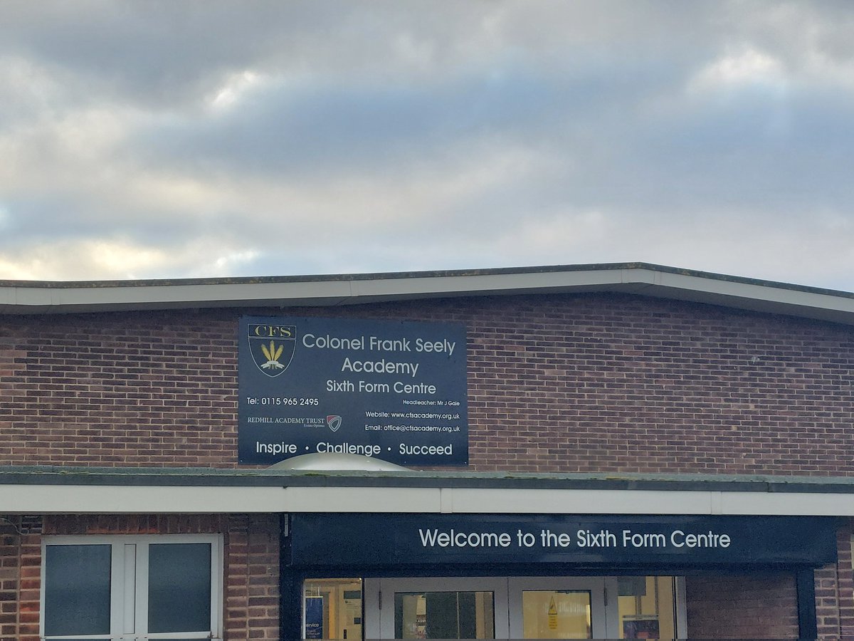 CraigCooperNFRS's tweet photo. Over the past few months, the Community Engagement, Education and Partnerships team have been working closely with secondary schools supporting their careers fairs. We've met lots of young people who have shown lots of interest in potentially joining @nottsfire in the future https://t.co/3JpNmkmKS8