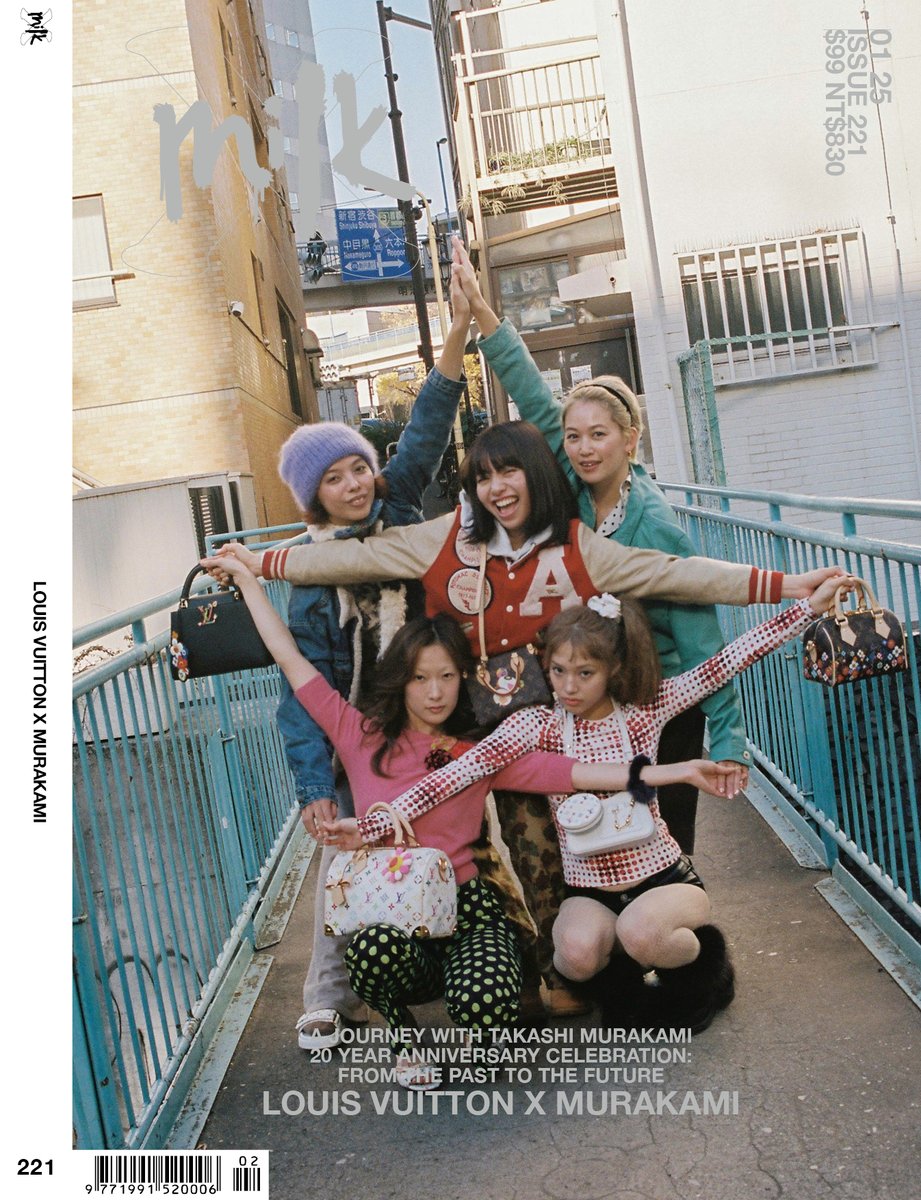 LuunaManagement's tweet photo. 【七海 最新情報】
七海が香港のファッション誌・MAGAZINE・MILK X Magazine の表紙に登場！中紙面でもモデルとして掲載されています。

https://t.co/rh3mMvPW1O https://t.co/Pb44ThlT0j