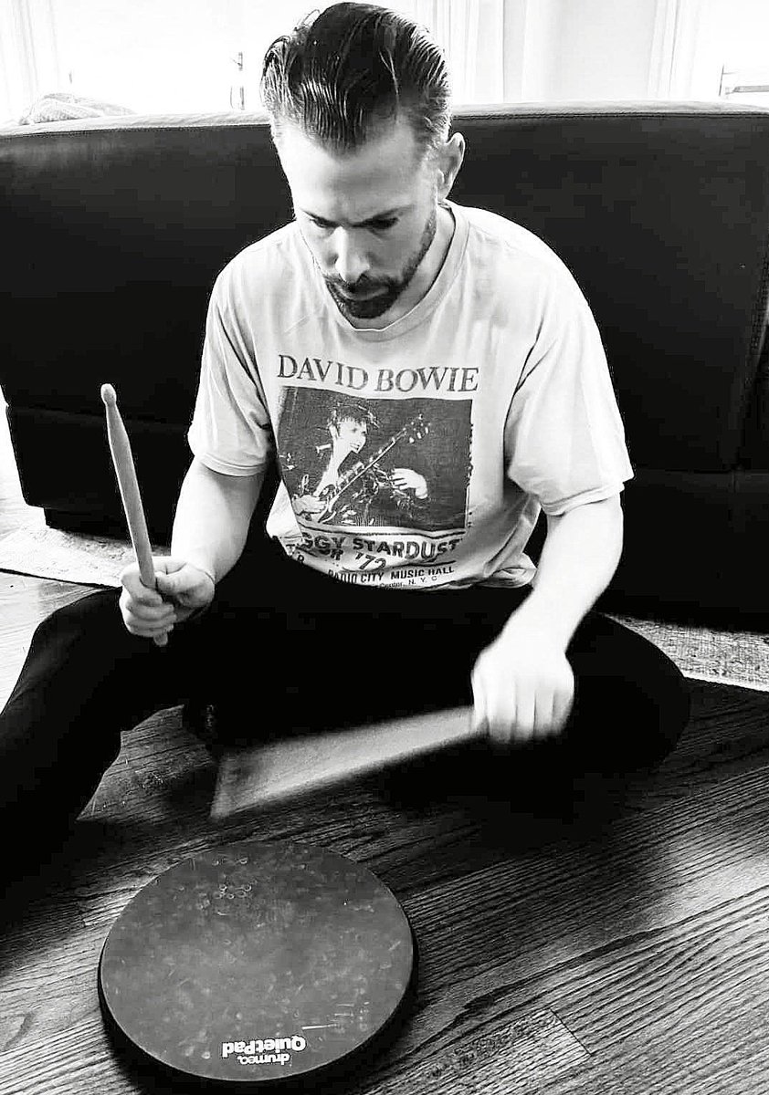 Music always sounds better on Friday .. Happy Friday everyone!!

#drummer #fridayvibes #tgif #music #artist #council <a href="/council_band/">Council Band</a>