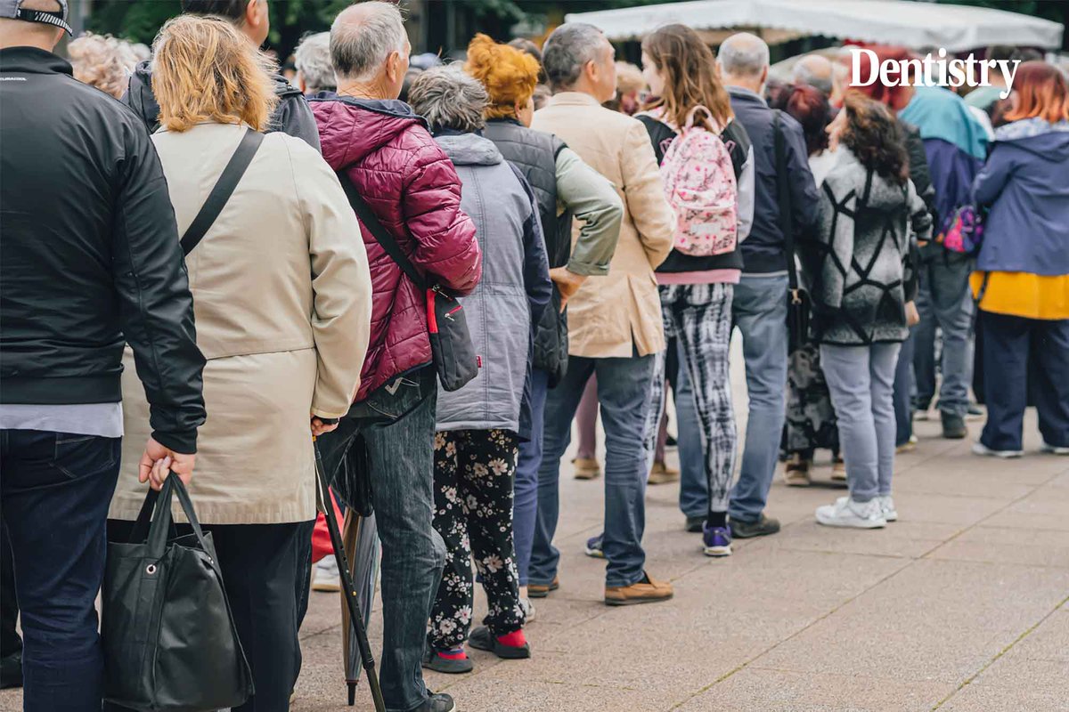 Dentistry's tweet photo. More than 100 patients queue for NHS dental access at Bristol practice;
https://t.co/nGU8aM6cfe
#dentistry #dentalnews #dentalaccess https://t.co/pXjCj5uL8h