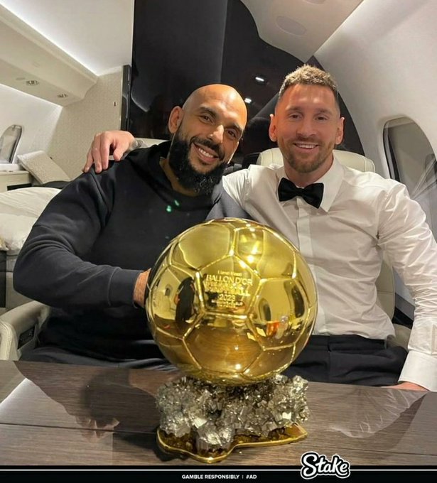 PabloEvans0's tweet photo. 10 cosas que no sabías del guardaespaldas de Lionel Messi 

Un hilo https://t.co/MIuxpf8HF6