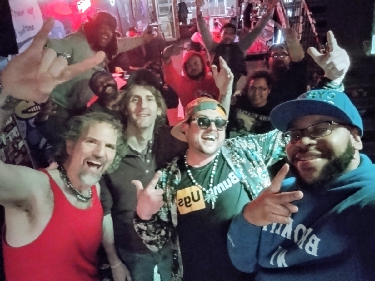 Had a great time thks last weekend at <a href="/slimsraleigh/">Slim's Raleigh</a>  with <a href="/EternalTheMC/">The Soul Toucher</a> and Nick E PalmTreez! Such an amazing vibe! 🔥