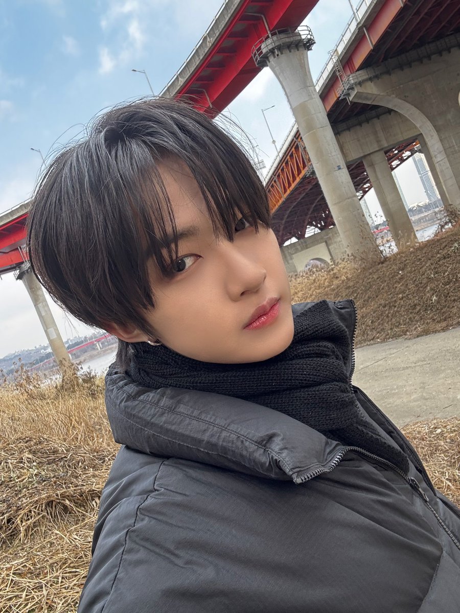 세모 tweet media