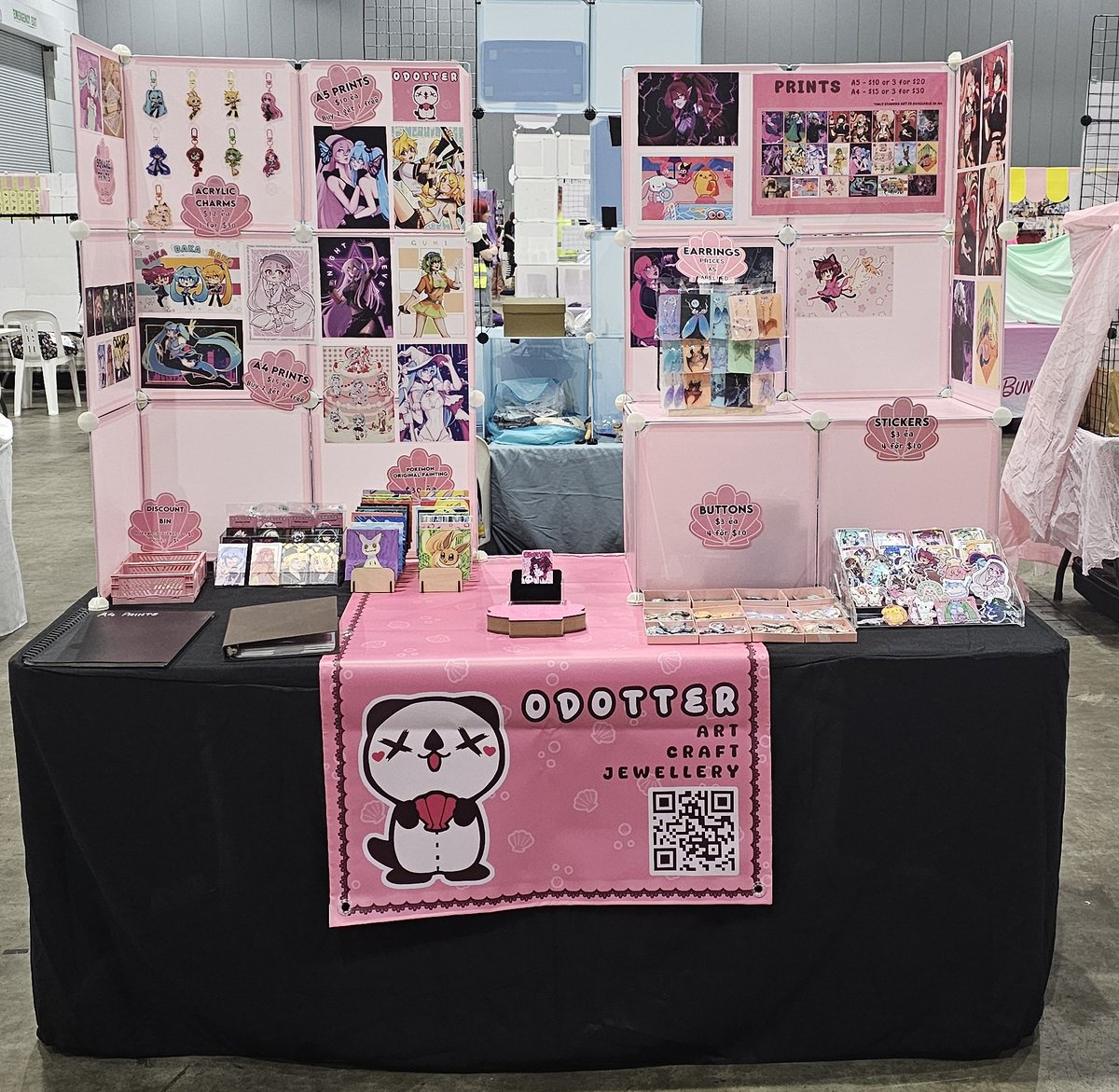 odotterart's tweet photo. set up for @KaigaConvention 💖 come visit me at D24! #kaicon #kaigacon #kaigaconmelbourne https://t.co/unCbYVMkIP