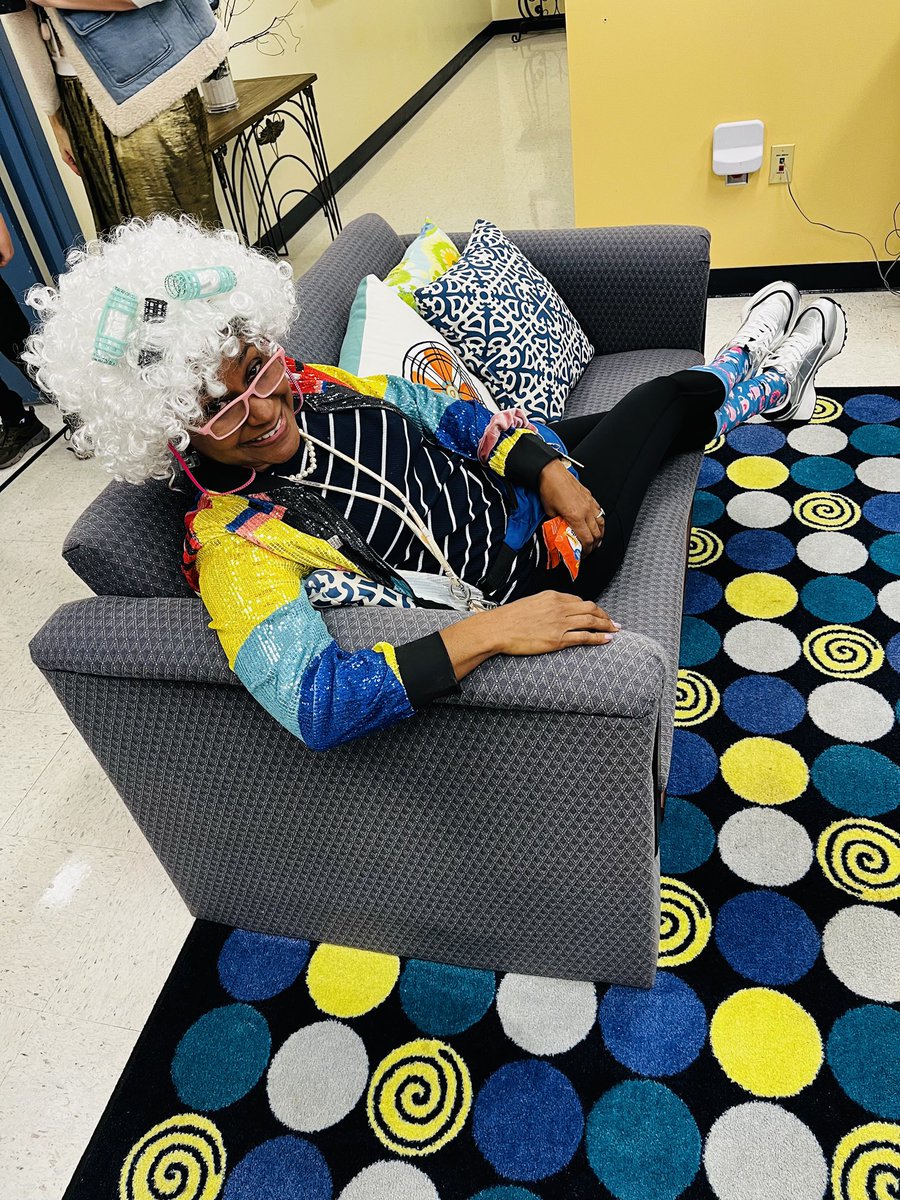 Working hard for 100 Days at Cimino!