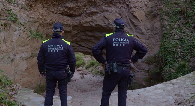 Aj_Sabadell's tweet photo. #NOTICIA ➡️ La Unitat de Vigilància Rural de la Policia Municipal protegeix el medi natural i les zones agrícoles de Sabadell
📌Més informació: https://t.co/SLCd30VfJH
#Sabadell #Seguretat #Rodal #Policia https://t.co/mqhVP1YCya