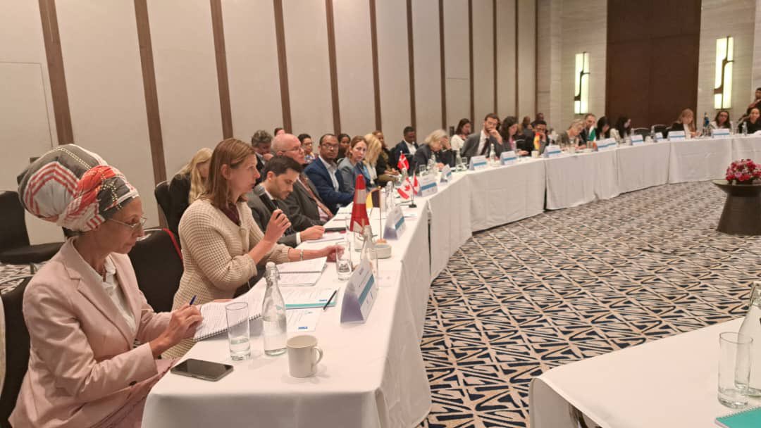 Sam Gbaydee Doe (@gbaydeedoe) on Twitter photo 🗳️ Today, #UNDP & <a href="/NEBEthiopia/">National Election Board of Ethiopia- NEBE</a> had a dialogue with partners to discuss on multipartner funding for #Ethiopia's upcoming elections.
🙏 🇮🇪 🇦🇹 🇪🇸 for already contributing $$ through <a href="/UNDPEthiopia/">UNDP Ethiopia</a> . 🗳️ Today, #UNDP & <a href="/NEBEthiopia/">National Election Board of Ethiopia- NEBE</a> had a dialogue with partners to discuss on multipartner funding for #Ethiopia's upcoming elections.
🙏 🇮🇪 🇦🇹 🇪🇸 for already contributing $$ through <a href="/UNDPEthiopia/">UNDP Ethiopia</a> .