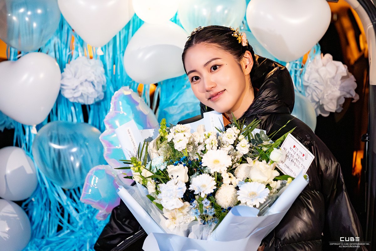 [📸] [#권은빈]
드라마 '체크인 한양' 촬영 현장 비하인드 2

🔗 naver.me/FZ2M5pu3

#KWON_EUNBIN
#채널A #체크인한양