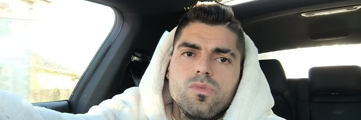 jonatantor44384's tweet image. Pregunta muy seria.
Quién es más Wapo @Cristiano o Yo?

Sólo respuestas Incorrectas. xD 🤪