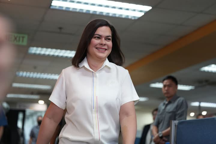 fierceLady08's tweet photo. STRESS??? NOT IN HER DICTIONARY. π
#WeSupportVPSD