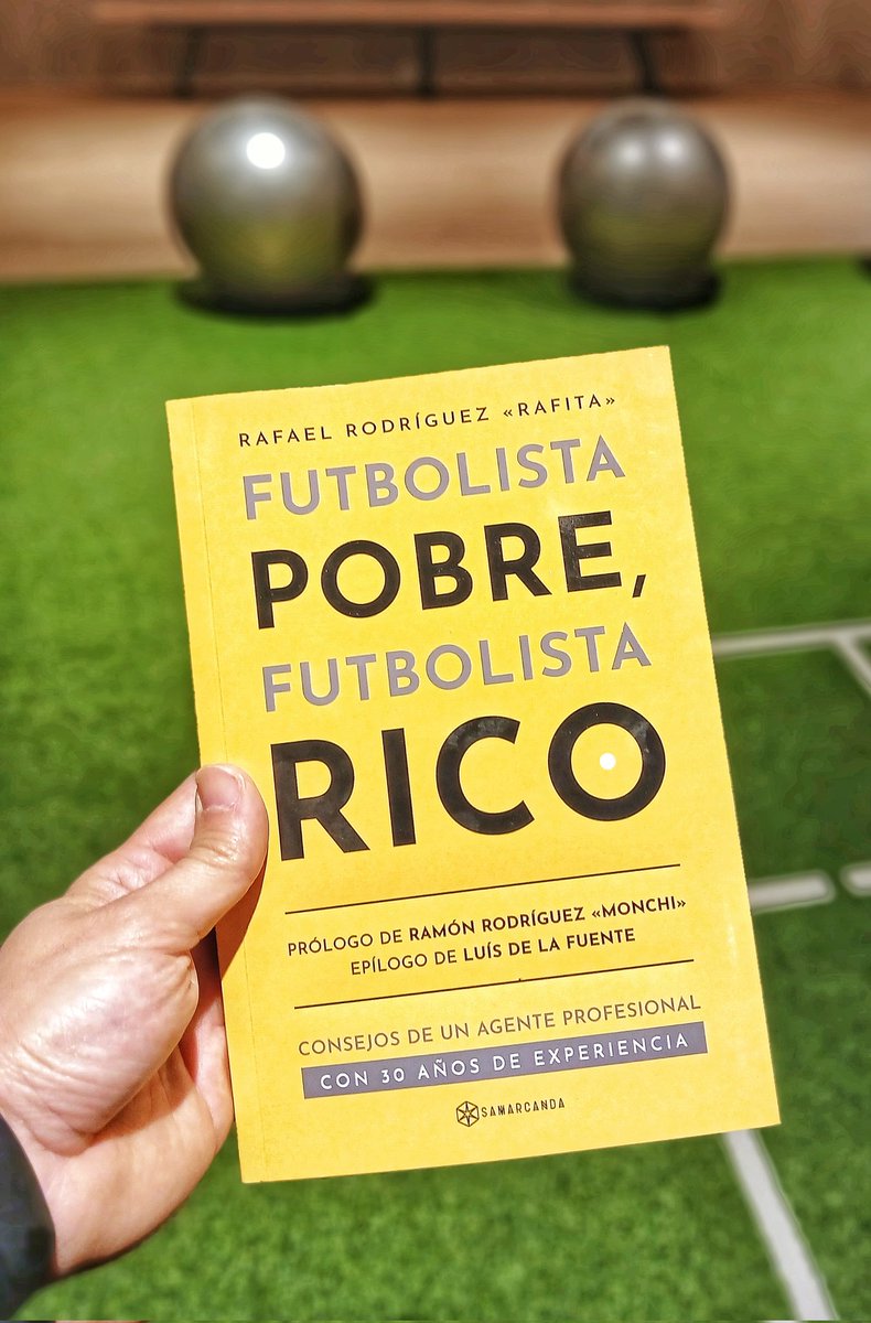 Ya leí "Futbolista pobre, Futbolista rico". Un magnífico ensayo del gran <a href="/rafitaagente46/">Rafa RodriguezRafita</a>, "Rafita". Un compendio de ideas y consejos, enfocado al mundo del futbol profesional, pero válido para cualquier persona, acerca de superar adversidades, incentivarnos y planificar el futuro