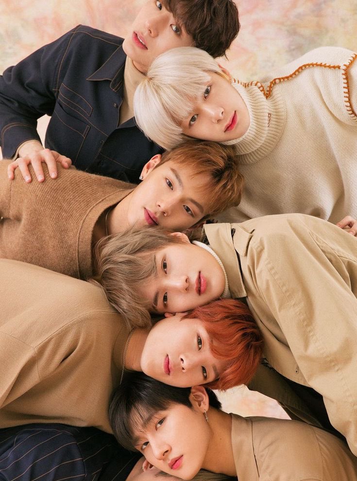 kyeon1122mx's tweet photo. 눈 내리는 한겨울 데이트
여자친구가 얇게 입고 나온다면
몽스타엓스 멤버들의 반응은?

지극히 주관적 멤버별 반응 예상 유사 https://t.co/emnawluFE2